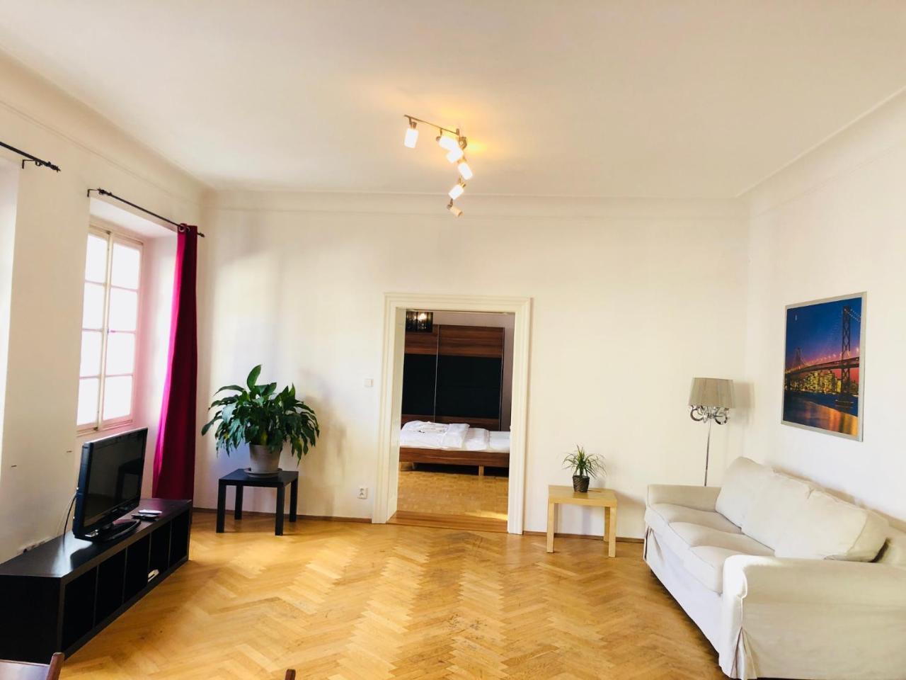 Royal Road Apartamento *